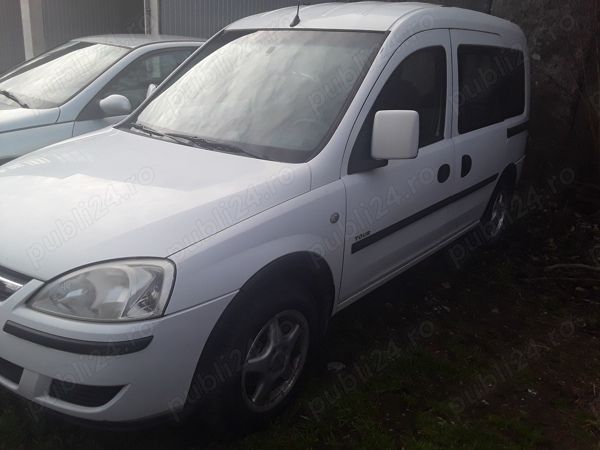 Second-hand Opel Combo 85 CP (62 kW) 2004 Monovolum