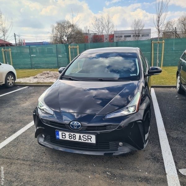 Negru Utilizat 2019 Toyota Prius Hatchback | 16.500 EUR (Preț OK) - Imagine 1/4
