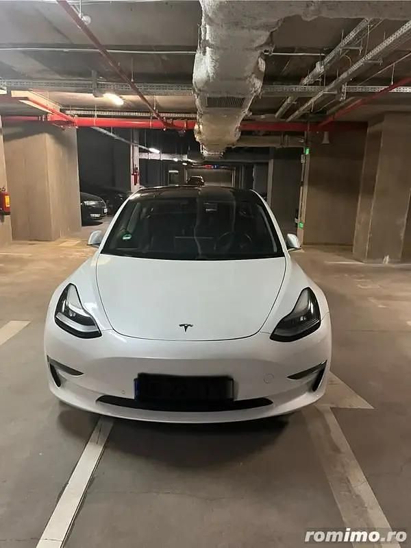 Utilizat 2020 Tesla Model 3 Berlinǎ | 21.700 EUR (Preț OK) - Imagine 1/4