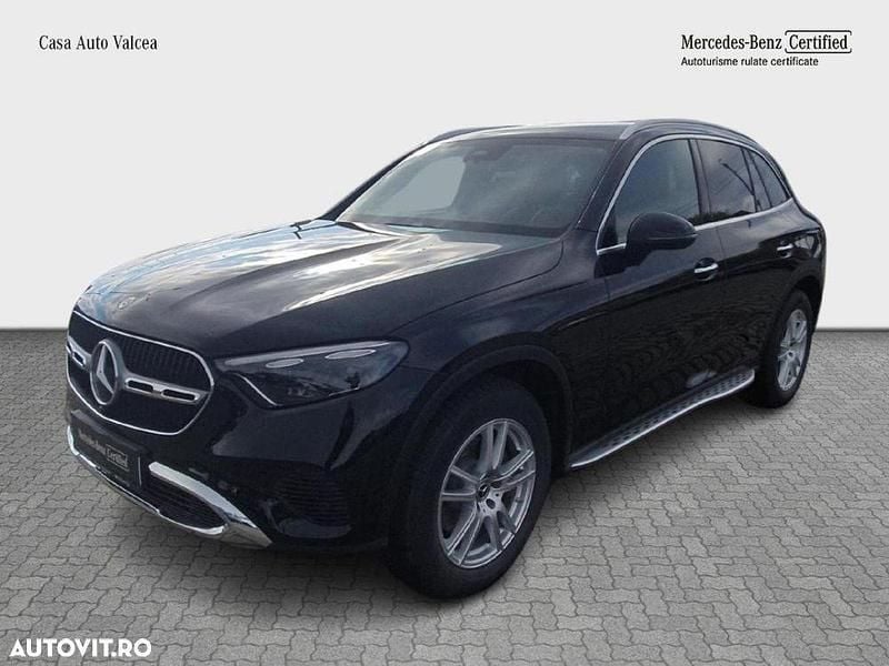 Culoarenegru Utilizat 2024 Mercedes GLC200 SUV | 53.845 EUR (Preț OK) - Imagine 1/4