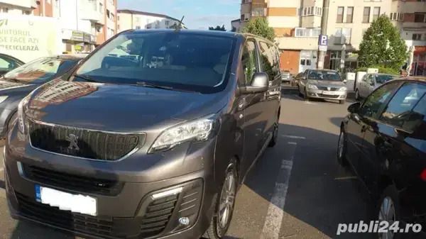 Utilizat 2018 Peugeot Traveller Monovolum | 18.950 EUR - Imagine 1/4