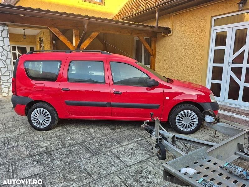Culoarerosu Utilizat 2008 Dacia Logan MCV Lauréate Break | 2.100 EUR (Super Preț) - Imagine 1/4