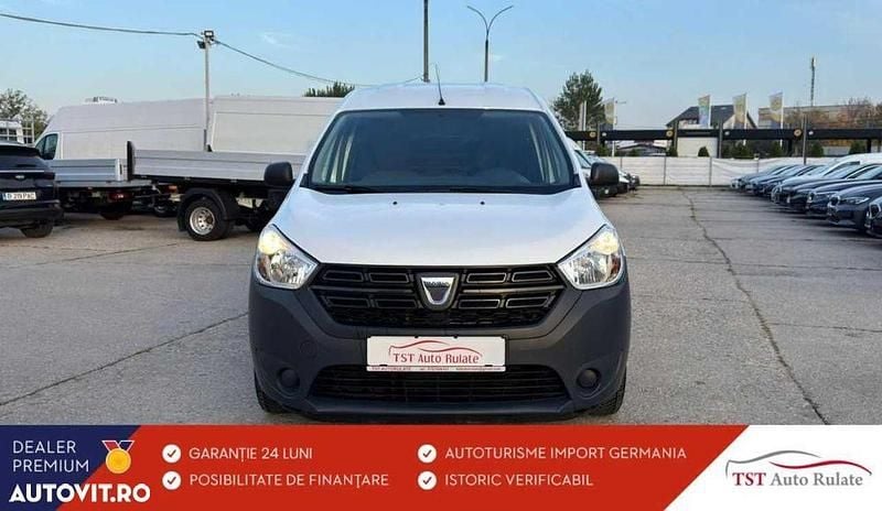 Culoarealb Utilizat 2021 Dacia Dokker Ambiance Monovolum | 10.499 EUR (Preț OK) - Imagine 1/4