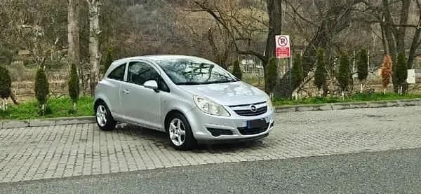 Second-hand Opel Corsa 75 CP (55 kW) 2010 Coupe