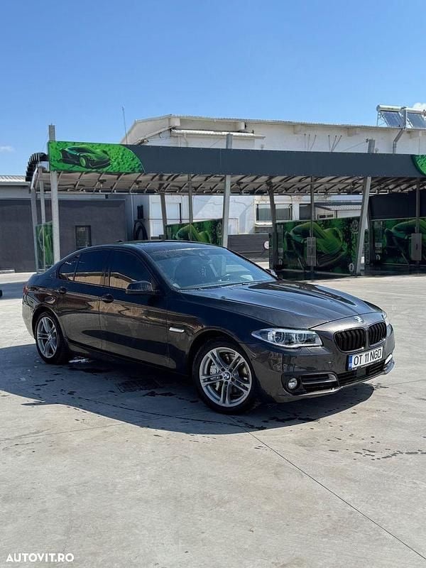 Culoaremaro Utilizat 2015 BMW 535 Comfort Edition Berlinǎ | 21.000 EUR (Scump) - Imagine 1/4
