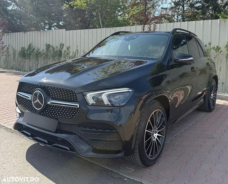 Negru Utilizat 2019 Mercedes GLE300 AMG line SUV | 40.900 EUR (Super Preț) - Imagine 1/4