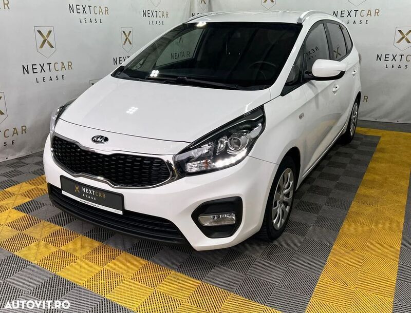 Alb Utilizat 2017 Kia Carens Family Monovolum | 10.500 EUR - Imagine 1/4