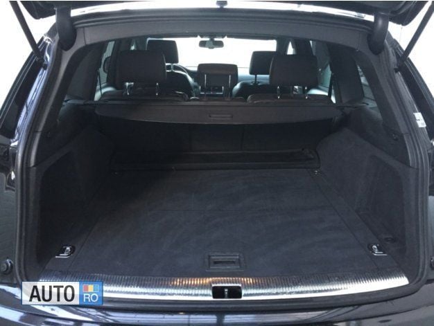 Second-hand Audi Q7 239 CP (175 kW) 2008 Negru SUV
