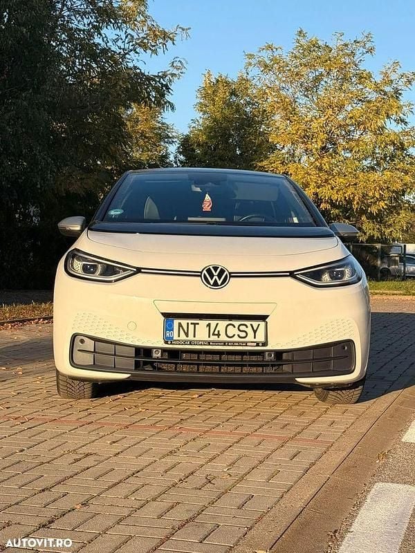 Culoarealb Utilizat 2021 VW ID.3 Pro Hatchback | 19.500 EUR (Preț OK) - Imagine 1/4