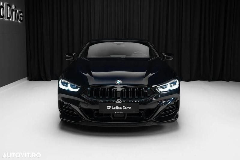 Second-hand BMW M850 530 CP (389 kW) 2023 Culoarenegru Coupe