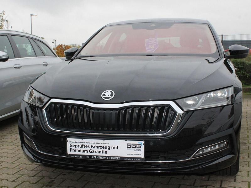 Utilizat 2022 Skoda Octavia Style | 27.779 EUR - Imagine 1/1