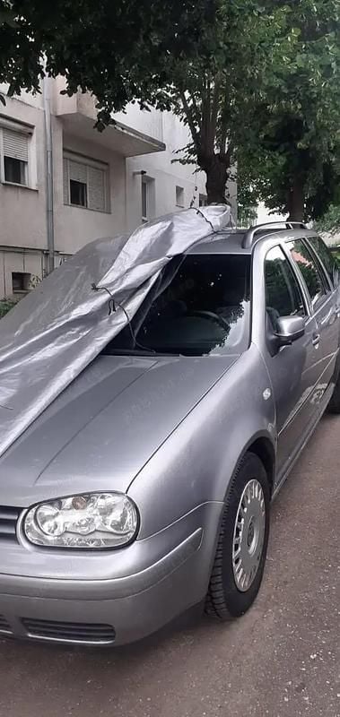 Utilizat 2004 VW Golf IV Break | 1.350 EUR (Preț bun) - Imagine 1/4