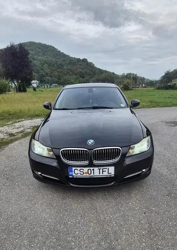 Negru Utilizat 2010 BMW 320 Berlinǎ | 6.600 EUR (Puțin scump) - Imagine 1/4