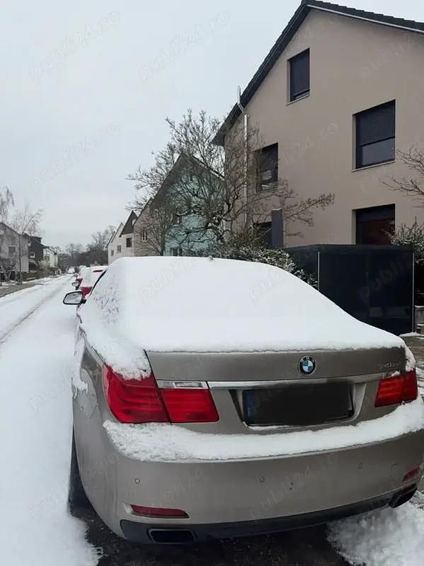 Second-hand BMW 740L 306 CP (225 kW) 2010 Berlinǎ