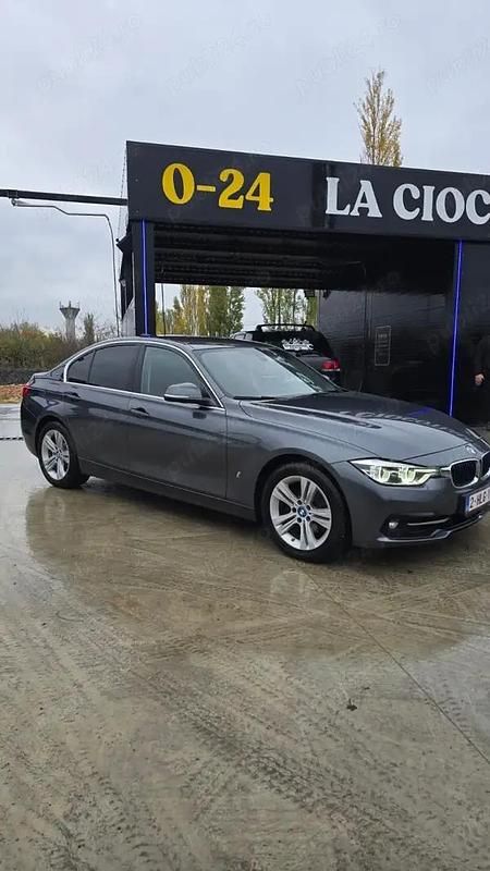 Second-hand BMW 330 252 CP (185 kW) 2017 Berlinǎ