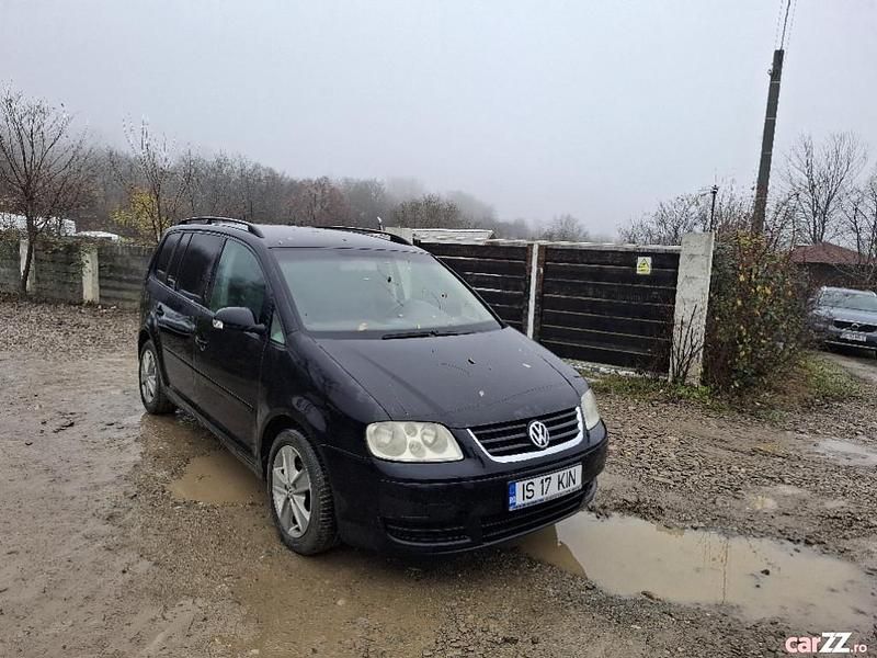 Second-hand VW Touran 2006 Monovolum