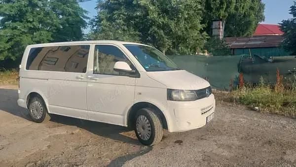 Utilizat 2012 VW T5 Van | 7.900 EUR (Super Preț) - Imagine 1/4