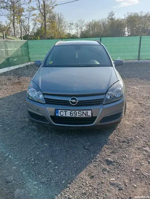 Gri Utilizat 2005 Opel Astra Berlinǎ | 1.500 EUR (Preț OK) - Imagine 1/4