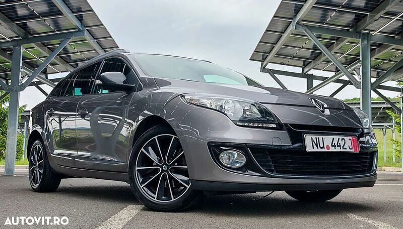 Gri Utilizat 2013 Renault Mégane GrandTour Bose Edition Break | 4.599 EUR (Preț bun) - Imagine 1/4