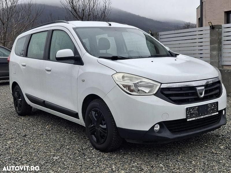 Culoarealb Utilizat 2012 Dacia Lodgy Lauréate Monovolum | 4.250 EUR (Preț OK) - Imagine 1/4