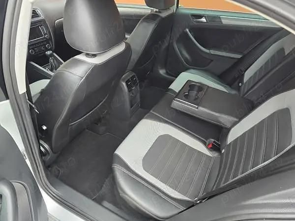 Second-hand VW Jetta 105 CP (77 kW) 2012 Berlinǎ