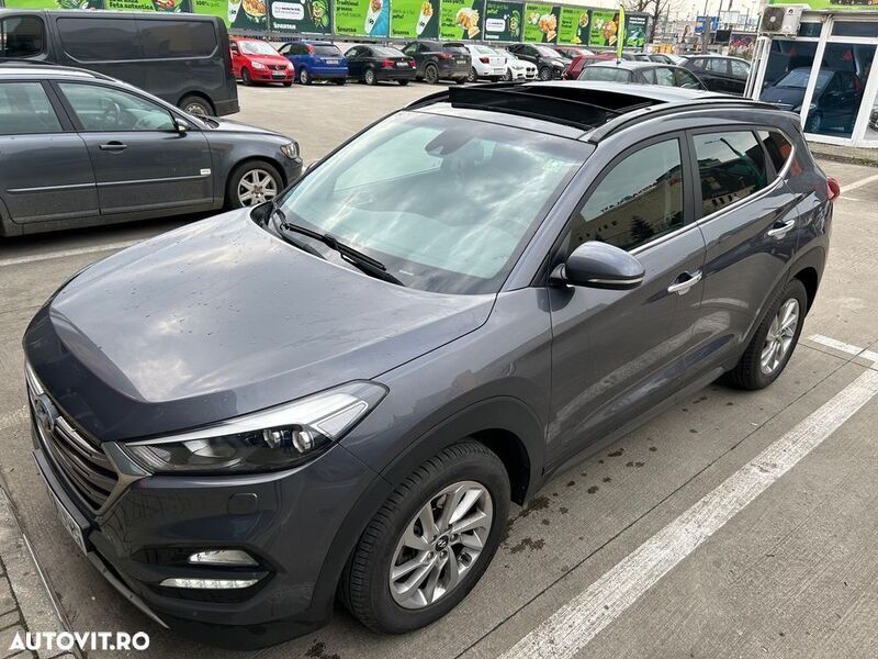 Gri Utilizat 2017 Hyundai Tucson Passion SUV | 11.870 EUR (Super Preț) - Imagine 1/4