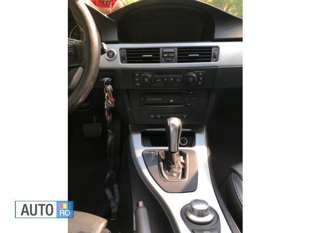 Second-hand BMW 325 218 CP (160 kW) 2005 Gri Berlinǎ