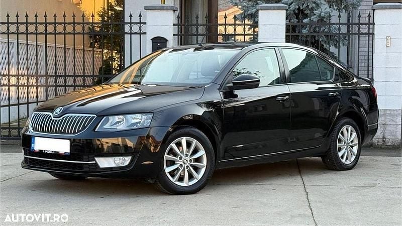 Culoarenegru Utilizat 2017 Skoda Octavia Berlinǎ | 6.900 EUR (Super Preț) - Imagine 1/4