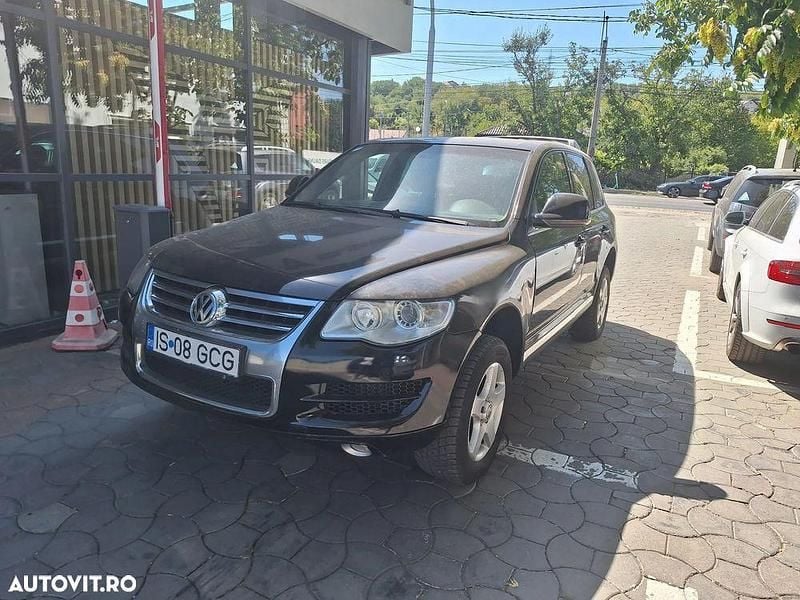 Culoarenegru Utilizat 2007 VW Touareg Mountain SUV | 2.990 EUR (Super Preț) - Imagine 1/4