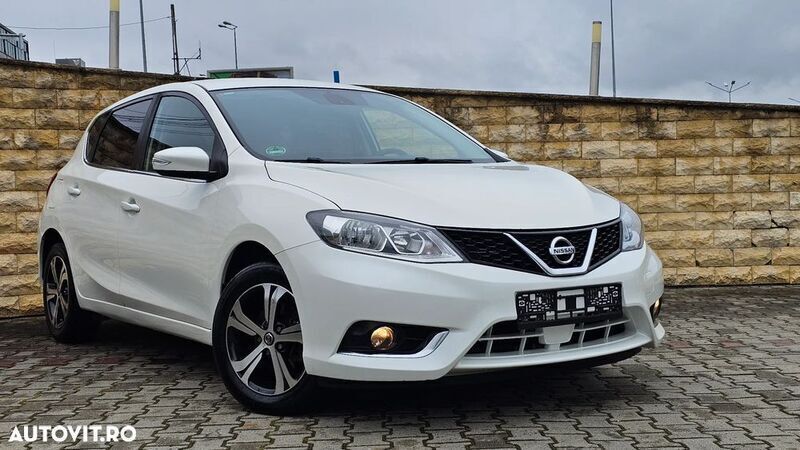 Alb Utilizat 2017 Nissan Pulsar Tekna | 6.990 EUR - Imagine 1/4