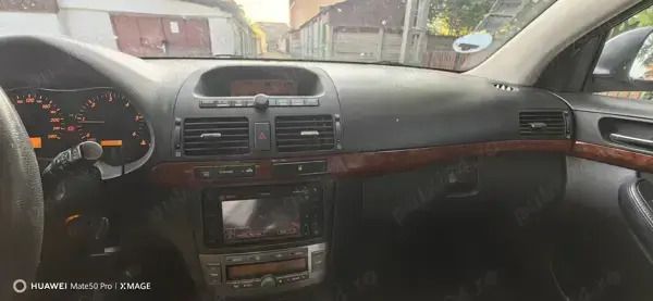 Utilizat 2006 Toyota Avensis Hatchback | 8.000 EUR - Imagine 1/4
