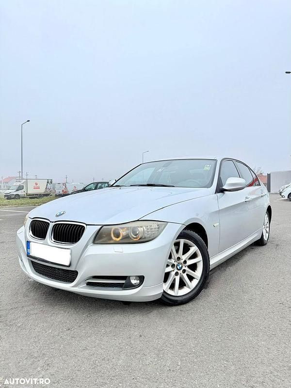 Culoaregri Utilizat 2011 BMW 320 Berlinǎ | 4.699 EUR (Super Preț) - Imagine 1/4