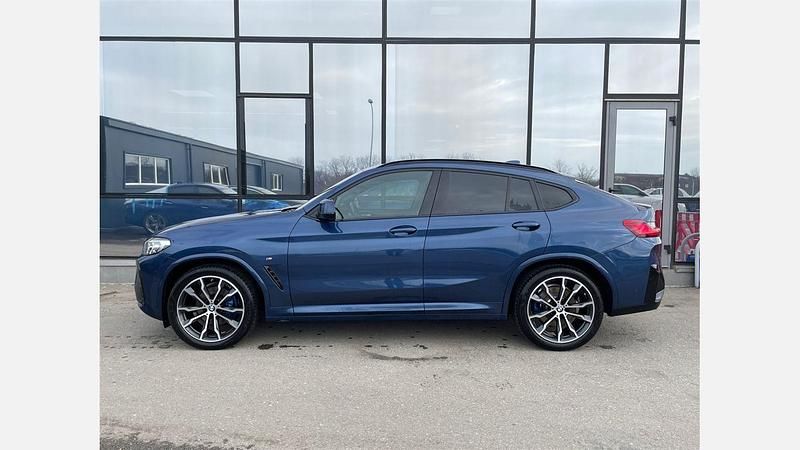 Second-hand BMW X4 Shadowline 286 CP (210 kW) 2022 Phytonic blue metallic metalizat SUV