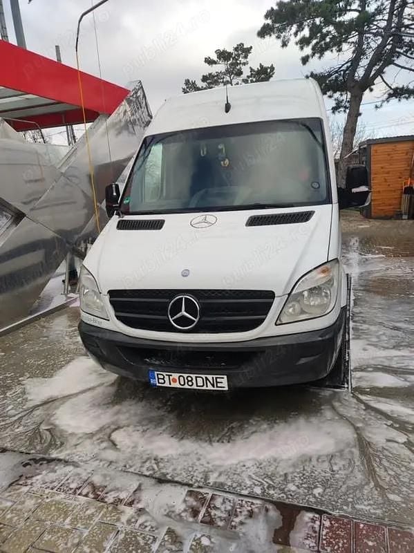 Utilizat 2012 Mercedes Sprinter Van | 7.800 EUR (Preț bun) - Imagine 1/4