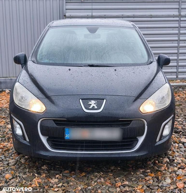 Culoaregri Utilizat 2012 Peugeot 308 Hatchback | 2.850 EUR (Preț OK) - Imagine 1/4