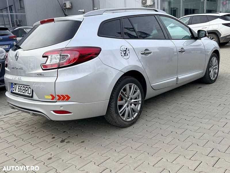 Second-hand Renault Mégane GrandTour 130 CP (95 kW) 2015 Culoareargint Break