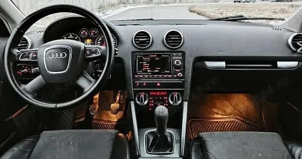 Second-hand Audi A3 115 CP (84 kW) 2011 Gri Hatchback