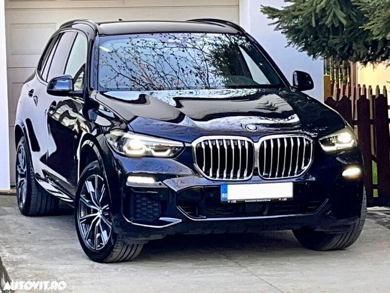 Negru Utilizat 2021 BMW X5 SUV | 50.900 EUR (Preț OK) - Imagine 1/4