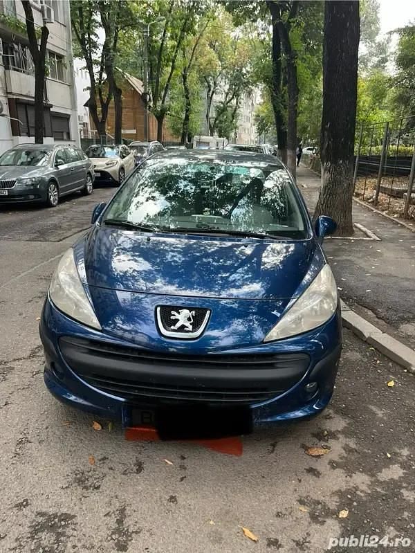 Utilizat 2008 Peugeot 207 Hatchback | 2.300 EUR (Preț OK) - Imagine 1/4