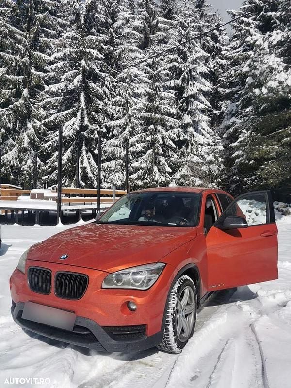 Culoareportocaliu Utilizat 2013 BMW X1 Sport Line SUV | 11.200 EUR - Imagine 1/4