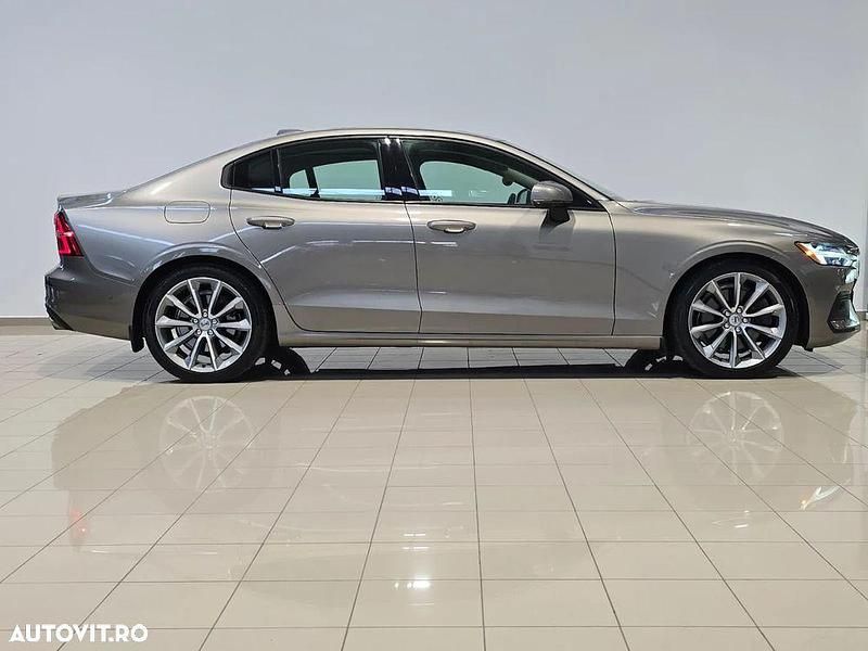 Second-hand Volvo S60 310 CP (228 kW) 2019 Culoaregri Berlinǎ