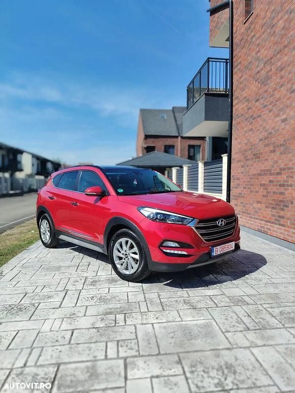 Culoarerosu Utilizat 2018 Hyundai Tucson Premium SUV | 16.500 EUR (Preț OK) - Imagine 1/4