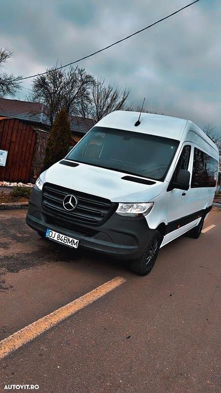 Second-hand Mercedes Sprinter 163 CP (119 kW) 2018 Culoarealb Van