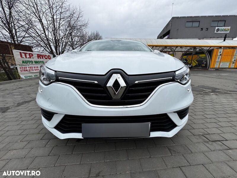 Alb Utilizat 2019 Renault Mégane GrandTour Intens Break | 8.900 EUR (Preț bun) - Imagine 1/4