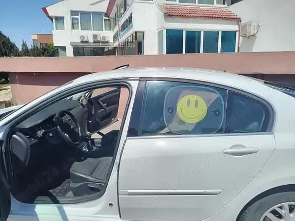 Utilizat 2014 Renault Laguna III Berlinǎ | 2.500 EUR (Super Preț) - Imagine 1/4