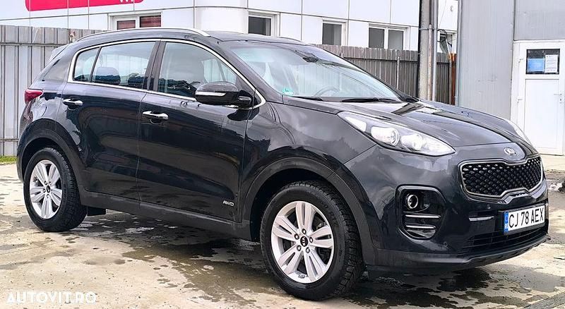 Second-hand Kia Sportage Premium 136 CP (100 kW) 2016 Culoarenegru SUV