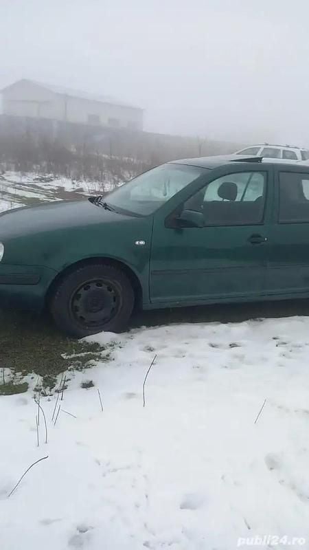 Utilizat 2002 VW Golf Berlinǎ | 500 EUR (Preț bun) - Imagine 1/2