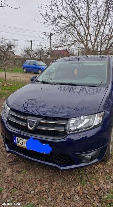 Albastru Utilizat 2015 Dacia Sandero Hatchback | 3.800 EUR (Preț OK) - Imagine 1/4