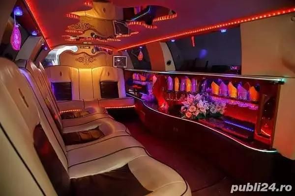 Second-hand Lincoln Town Car 300 CP (220 kW) 2000 Berlinǎ