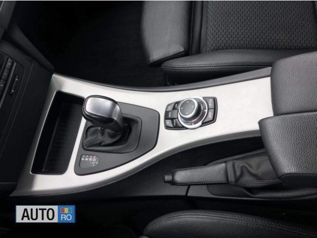 Second-hand BMW 318 Comfort Edition 143 CP (105 kW) 2010 Gri Berlinǎ